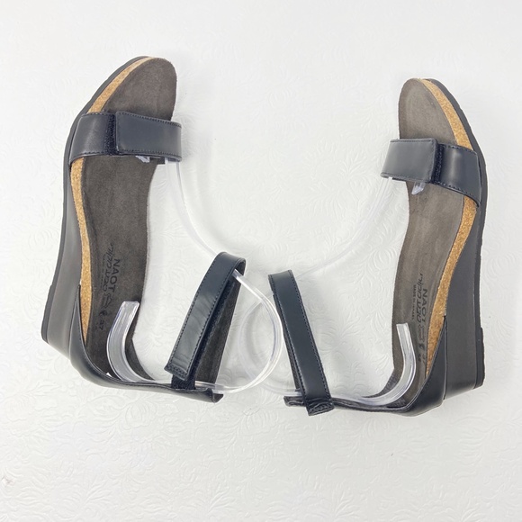 Wedge Sandals Naot Women's Pixie - Cork Leather/Soft Ivory/Radiant